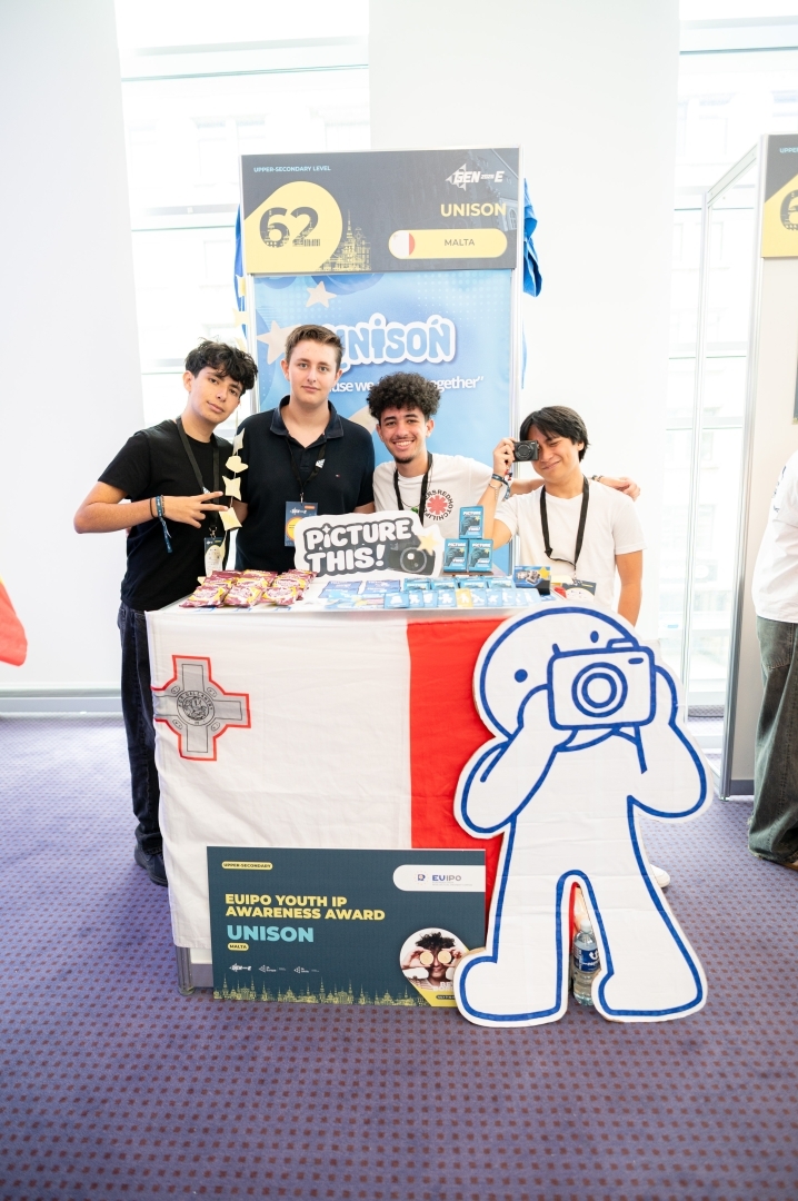 EUIPO YOUTH IP AWARENESS AWARD uzvarētāji- skolēnu mācību uzņēmums UNISON no Maltas