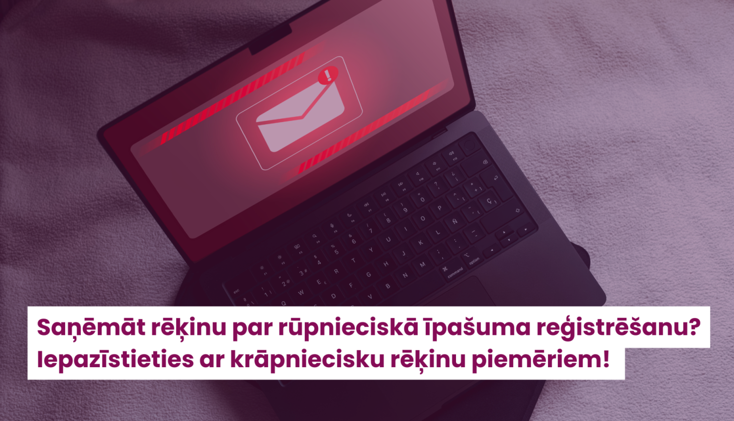 Ilustratīvs dators ar sarkanu izceltu vēstules ikonu