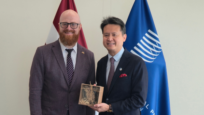 Patentu valdes direktors A.Batalauskis un WIPO ģenerāldirektors D.Tang