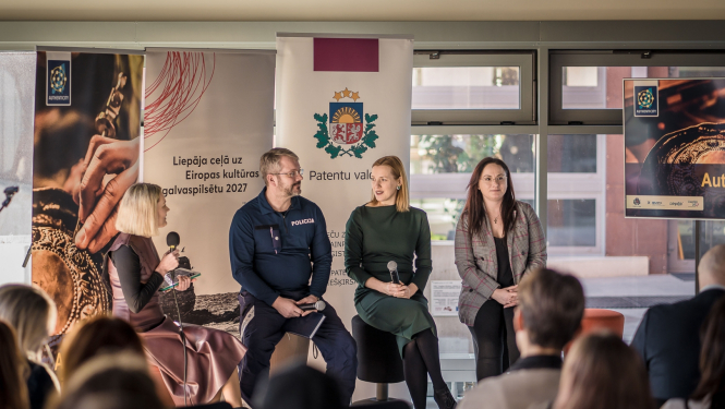 Otrdien, 28. februārī, klātesot Liepājas radošo industriju, uzņēmēju, kultūras nozares, valsts un pašvaldības iestāžu pārstāvjiem Liepājas valstspilsētas pašvaldība parakstīja saprašanās memorandu ar Patentu valdi par sadarbību projektā “Autentiskuma pilsētu tīkls”.