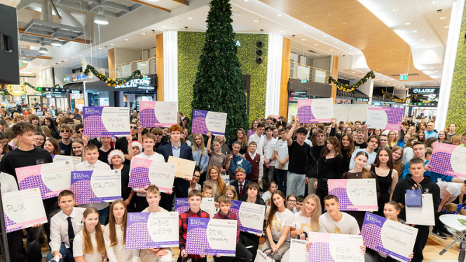 CITS BAZĀRS ziemā balvu ieguvēju kopbilde