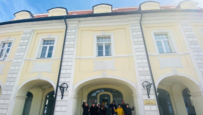 Patentu valde, skolēni