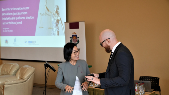 no tiesnešu semināra