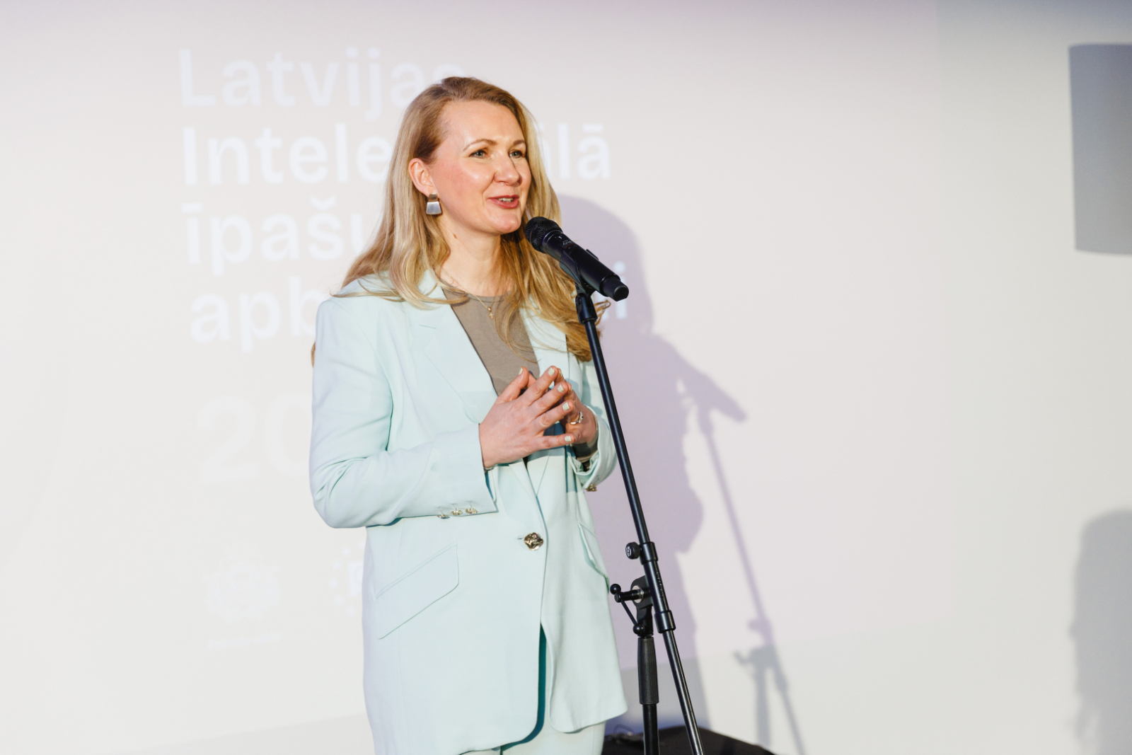 Tieslietu ministre I. Lībiņa-Egnere