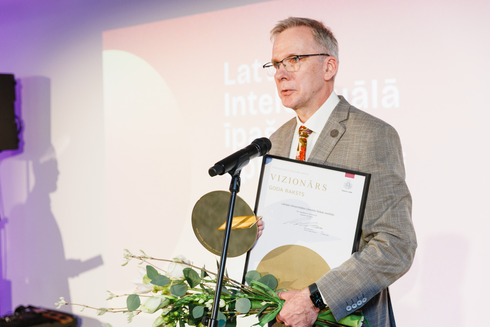 Latvijas Universitātes Cietvielu fizikas institūta direktors A.Anspoks