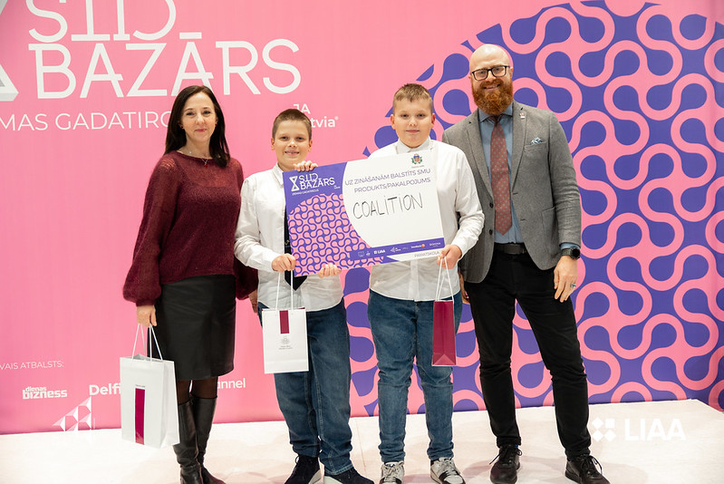 SMU "Coalition" no Daugavpils Saskaņas vidusskolas un Patentu valdes direktors A.Batalauskis