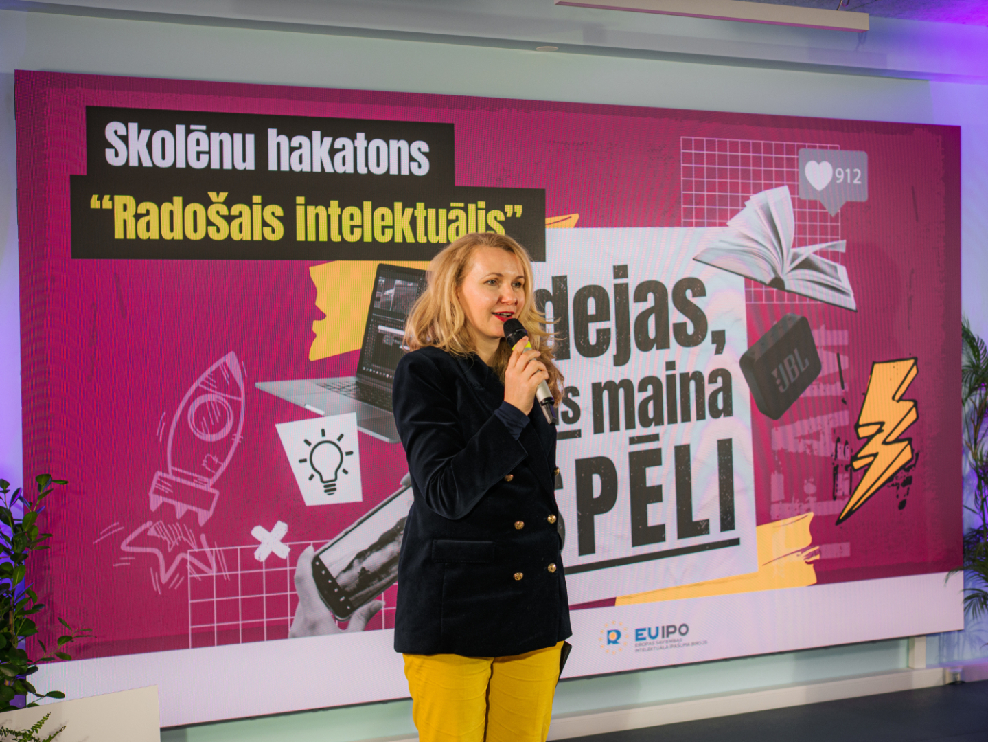 Tieslietu ministre I.Lībiņa-Egnere