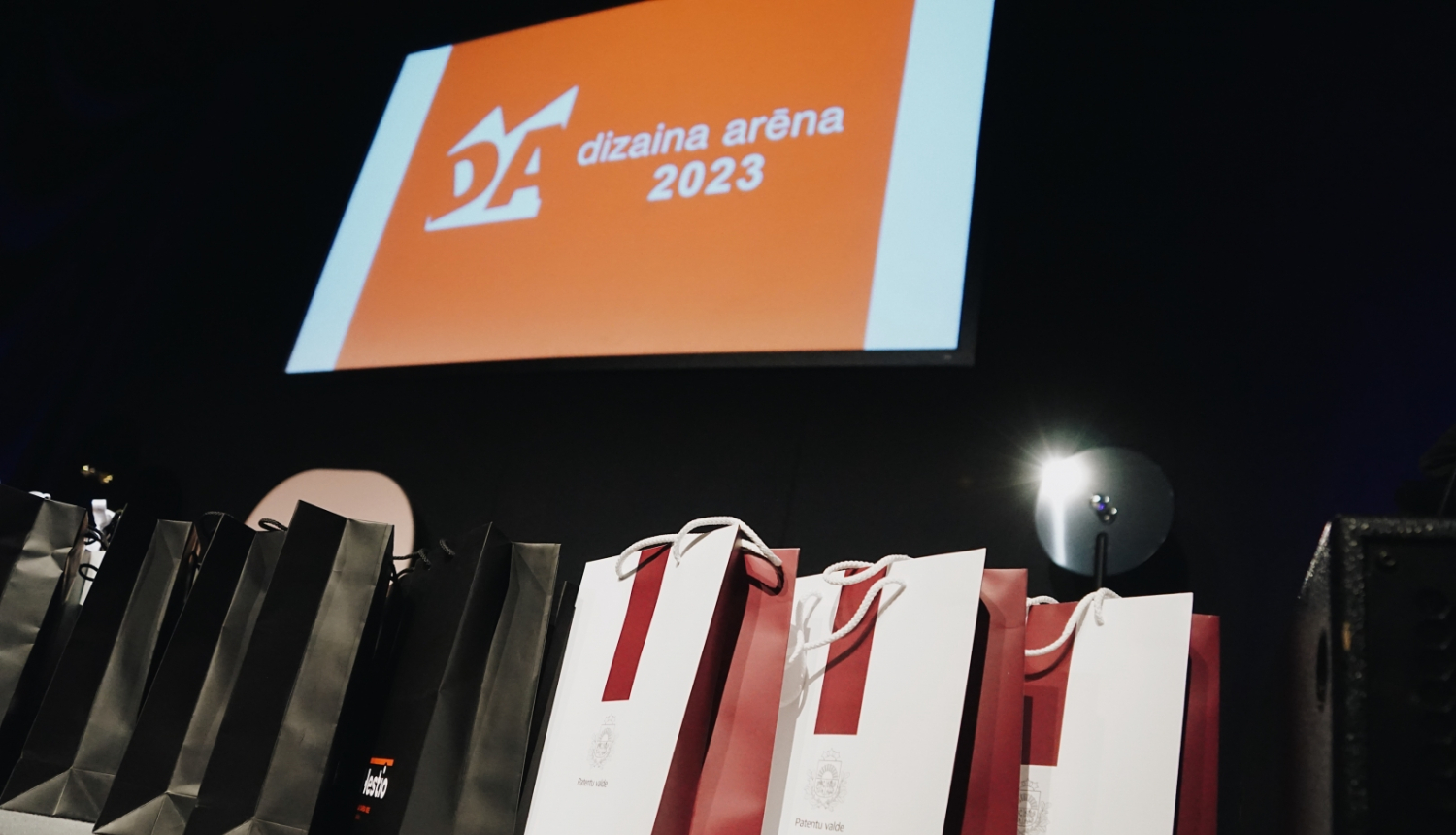 Patentu valde sveic "Dizaina arēna" laureātus