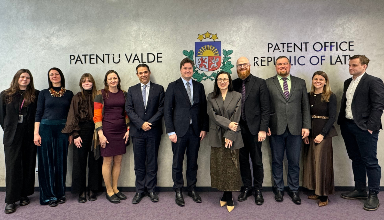 EUIPO tehniskās vizītes laikā bilde ar vizītē iesaistītajām personām.